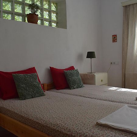 Νιrαsτεrο - The House In The Trees Villa Kalloni  Екстериор снимка